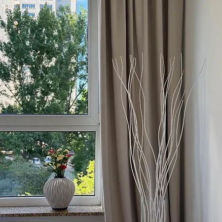 Quiet 2br | Metro Wilanowska *